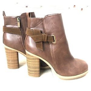 Women’s booties
